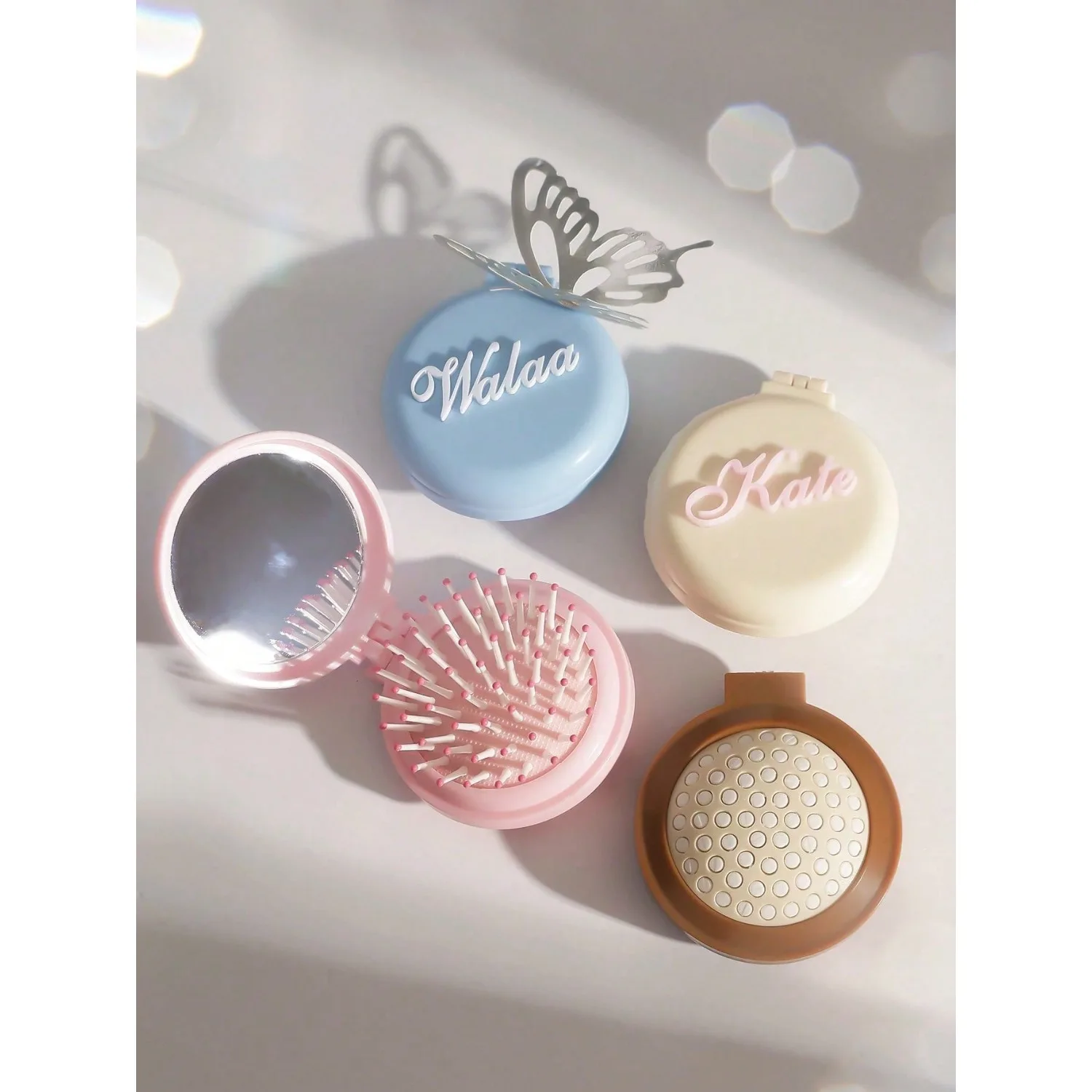 

1pc Personalized Name Customized Mini Foldable Integrated Mirror, Scalp Massage Comb, Customized Name Air Cushion Hair Brush, Small Gift, Travel & Daily EssentialChristmas Beauty Accessories,Girly Era