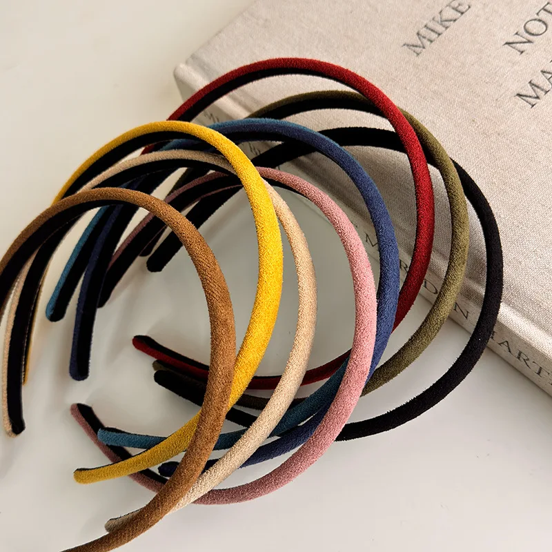 New Women Velvet Headbands Chic Solid Color Thin Hairbands Fit For Various Occasion Elegant Hair Hoops Non-slip Comfy for Ladies