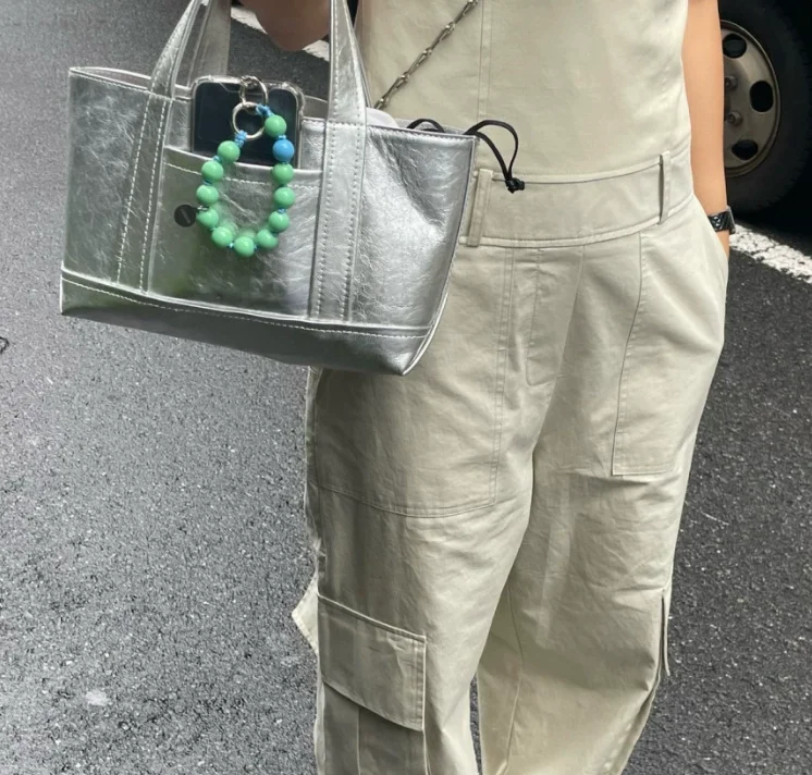 Modern Neutral Style Large Capacity Silver Handbag Dongda Gate New Practical Fashionable Women's Tote Bag Trendy All-Match