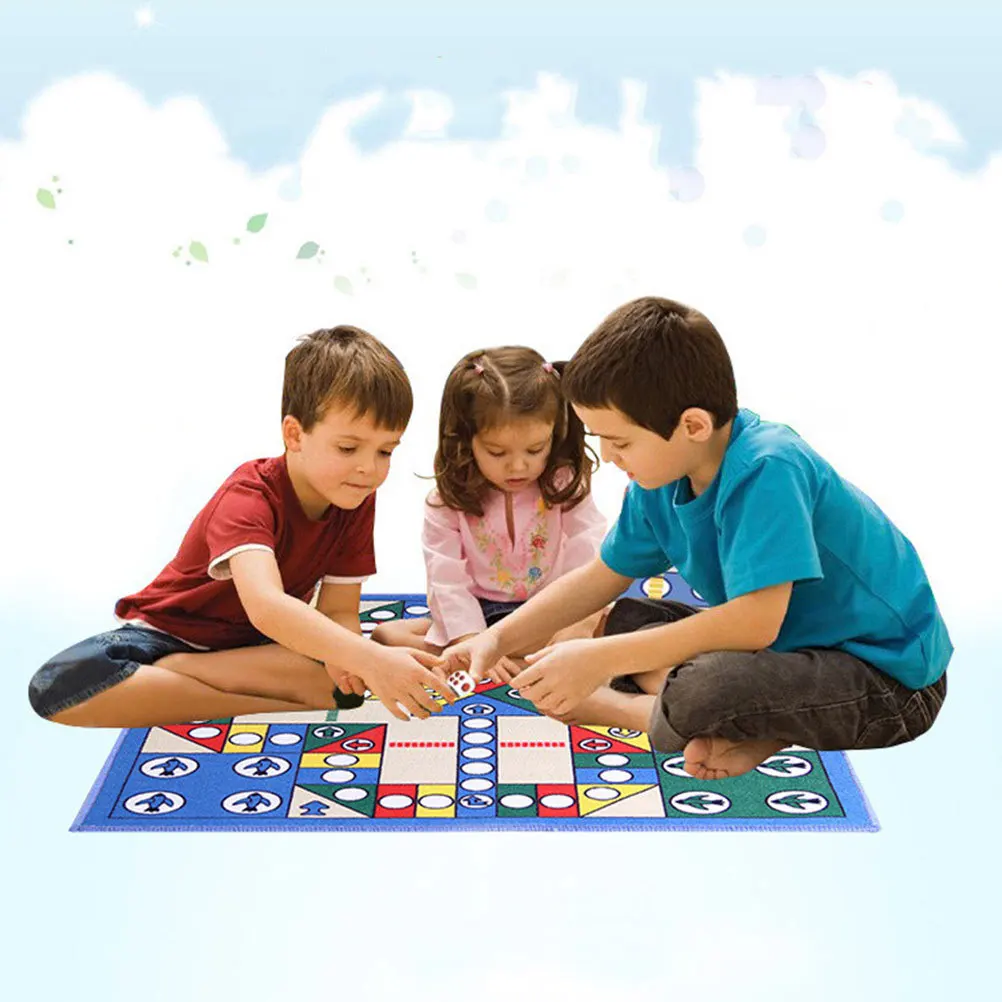 

1Set Crawl Pad Flying Chess Mat Aeroplane Chess Game Pad Parent- Party Travel Fun Game