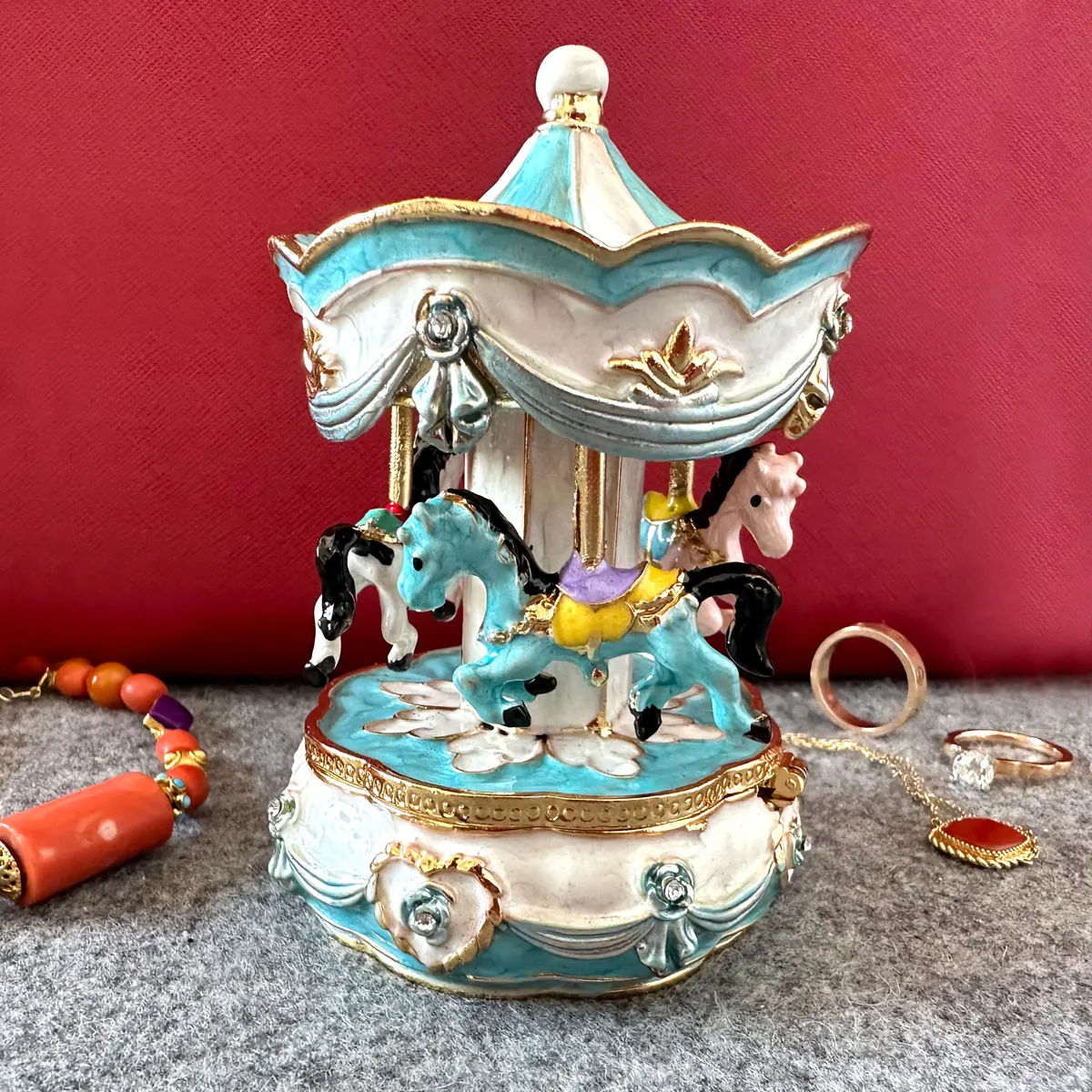 2025 Metal Carousel Trinket Jewelry Box Wedding Ring Holders Earring Storage Case Merry-go-round Dressing Table Decor