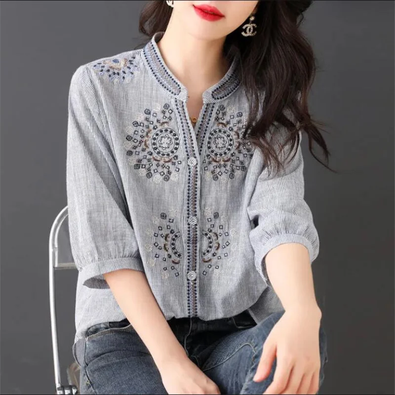 Cotton Embroidery Shirt Women\'s Blouses Three quarter Sleeve Fashion Versatile Loose Top Summer OL Femme Blusas O-neck Shirt