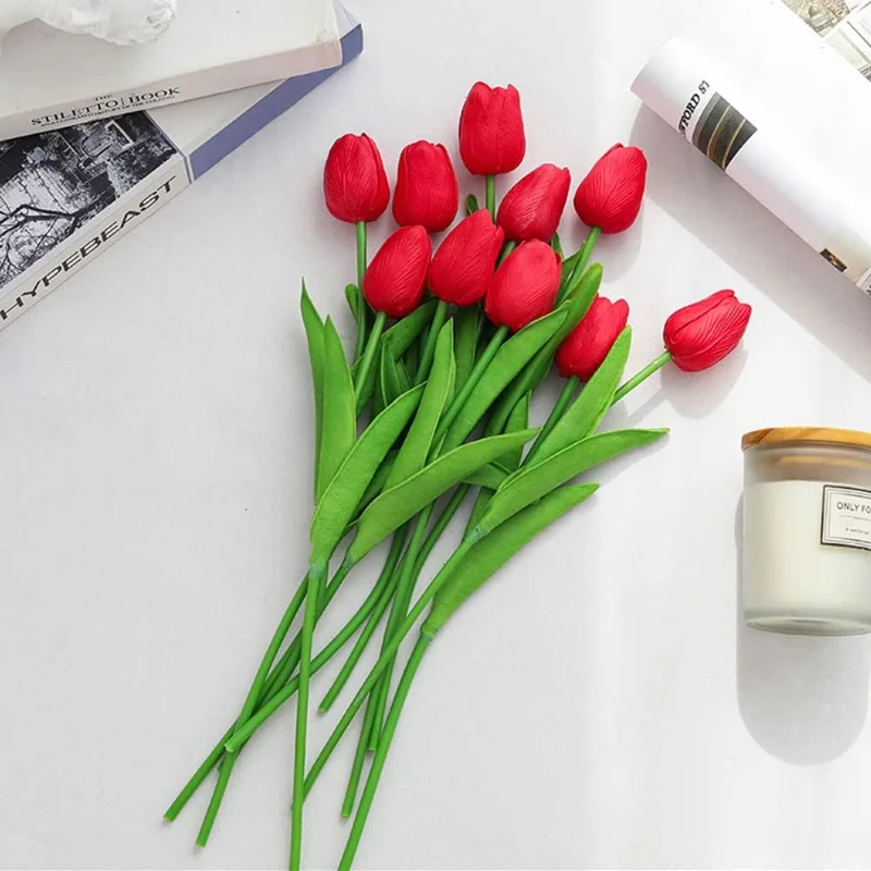 30 pezzi di tulipani in lattice artificiale fiori steli finti PU tulipani al tocco reale per la decorazione della festa nuziale (bianco)