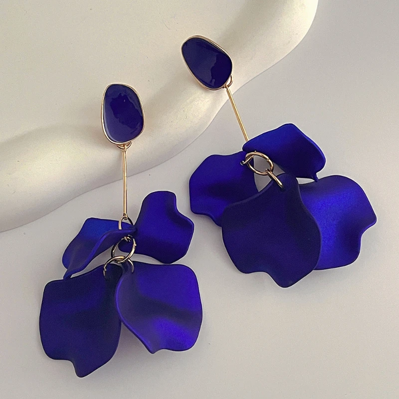 Bilandi Fashion Jewelry Big Flower Earrings Popular Style Modern Style White Yellow Blue Petal Long Drop Earrings For Women Gift