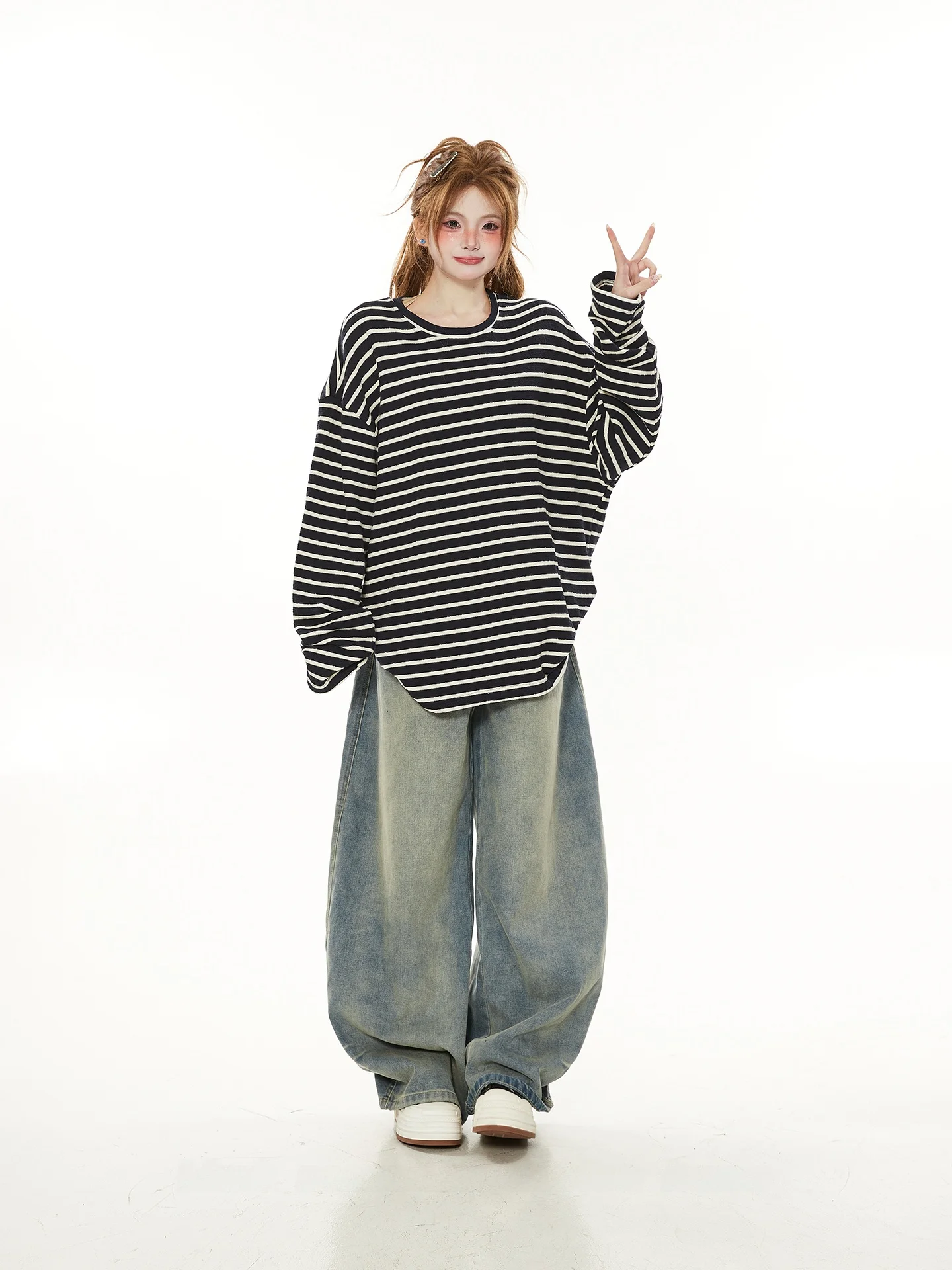 

Retro American Bla White Stripes Long Sve round Ne T irt Women's Spring Autumn Loose Casual High End Feeling Top