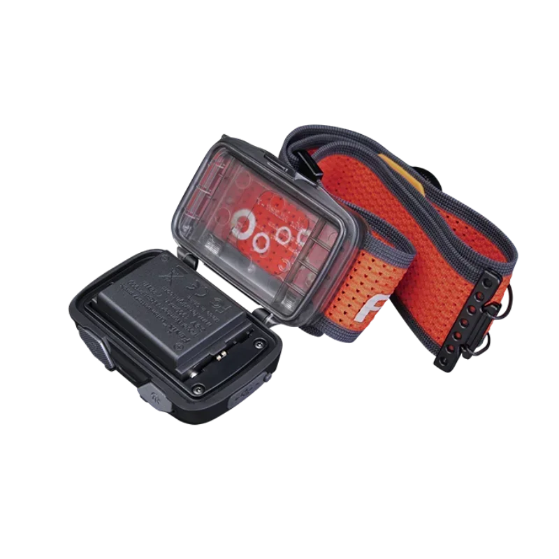 linterna-frontal-recargable-para-correr-por-senderos-fenix-​​hl32r-t-800-lumenes-duracion-de-150-horas-foco-y-reflector-incluye-bateria