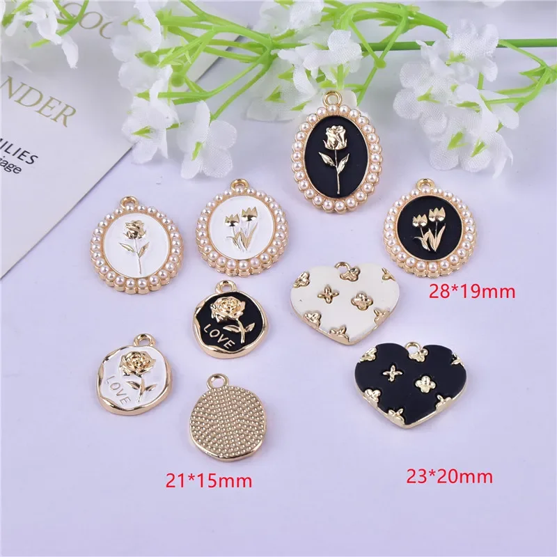 10pcs Irregular Round Heart-shaped Flower Disc Pendant Alloy Charm Necklace Pendants Jewelry Crafts Wholesale