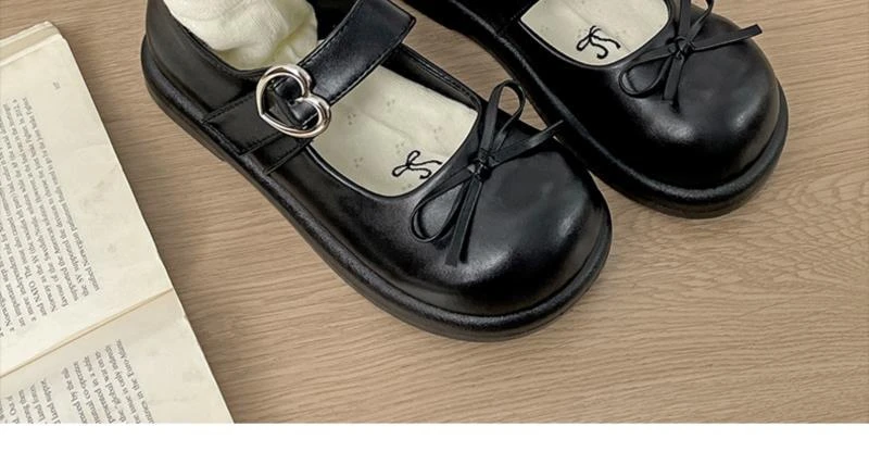 Süße Kawaii Lolita Mary Janes JK Schuhe Damen Kunstleder Kleine Schleife Herz Metallschnalle Flache Schuhe Studentinnen Flache Uniformschuhe – Detail 30