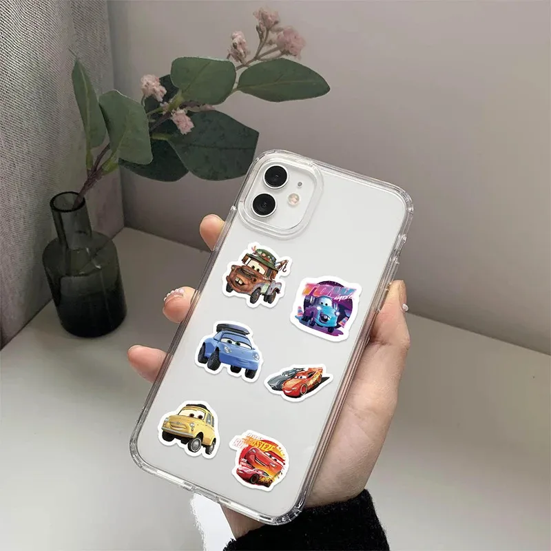 500 قطعة/لفة ديزني سيارات الكرتون ملصقات البرق ماكوين الشارات الكتابة على الجدران سكيت ملصقات الهاتف الاطفال زينة تسميات