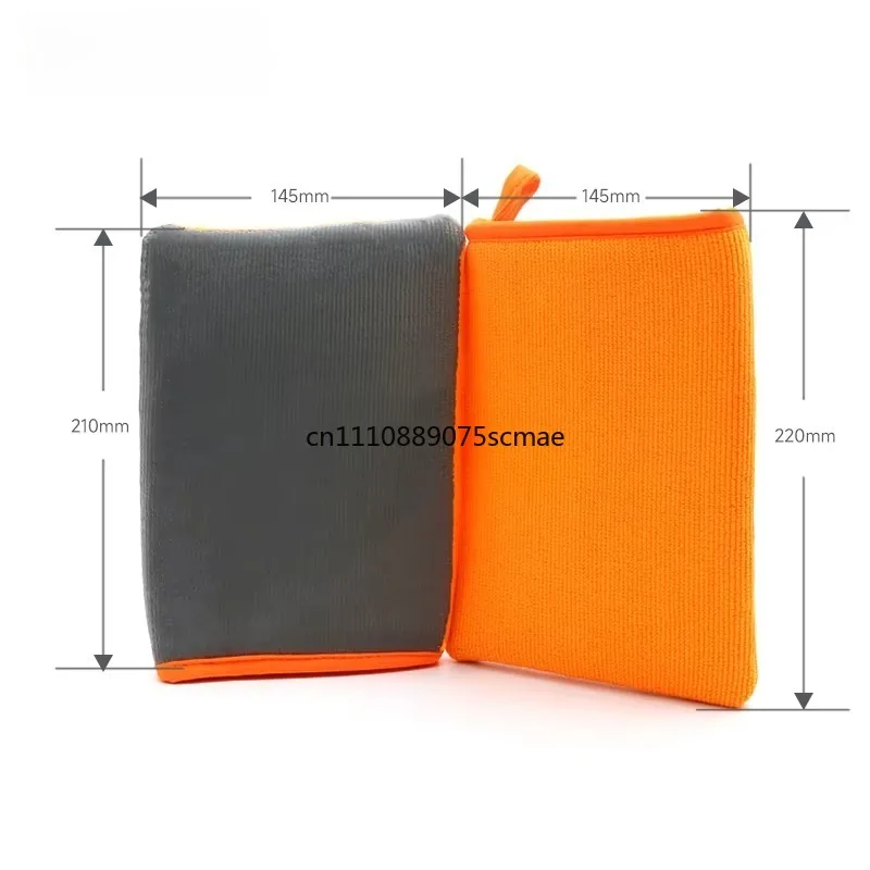 Durable Orange Microfiber and Clay Car Wash Gloves 22x14.5cm BL-2211 are used to remove stubborn stains