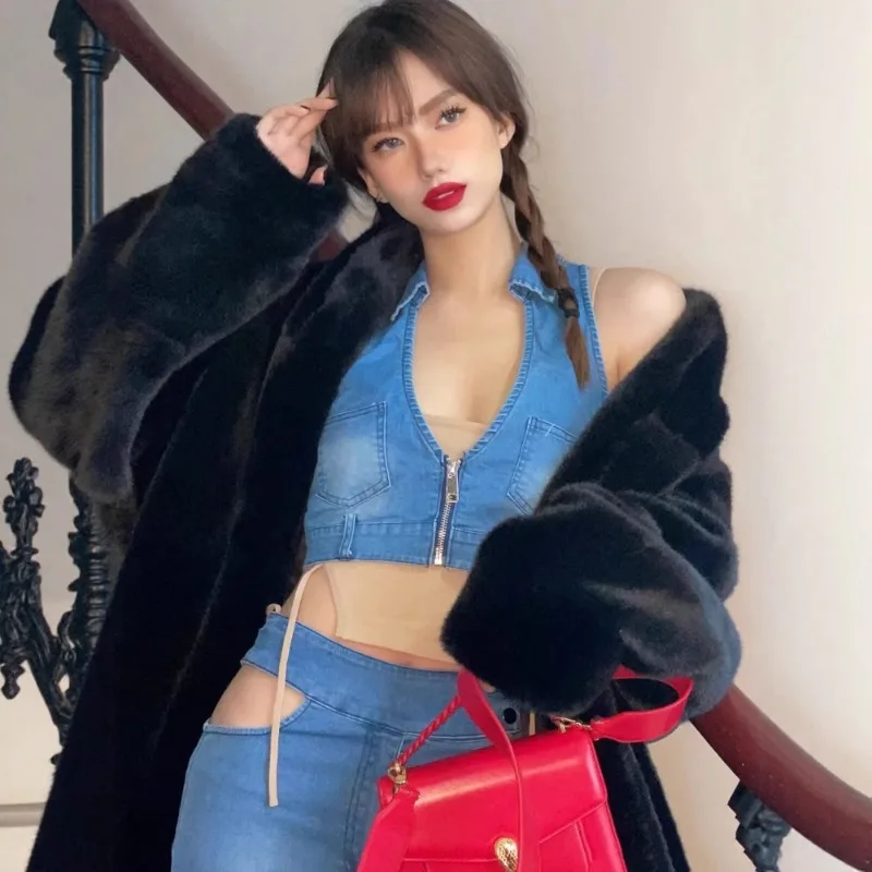 

2025 Soft and Refined Black Vintage Fur Coat with Slimming Fur Trim for Women - Eco-Friendly Fall/Winter New Arrivals