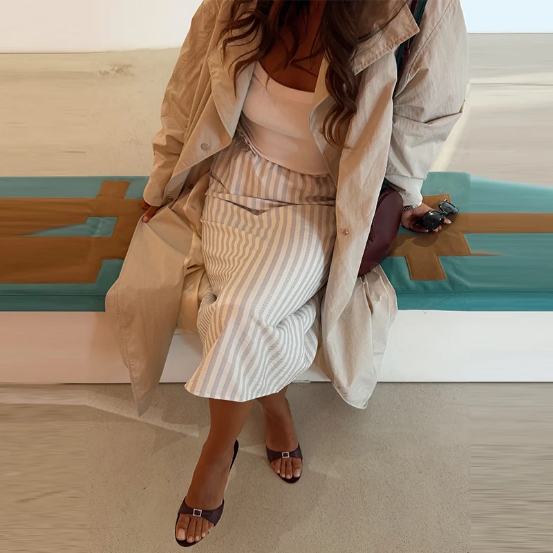 Stehkragen Langer Einfarbiger Damen-Trenchcoat Langarm Doppelreihig Locker Geschnittener Damen Frühling Herbst Mode Lässige Damenjacke 2026 – Detail 4