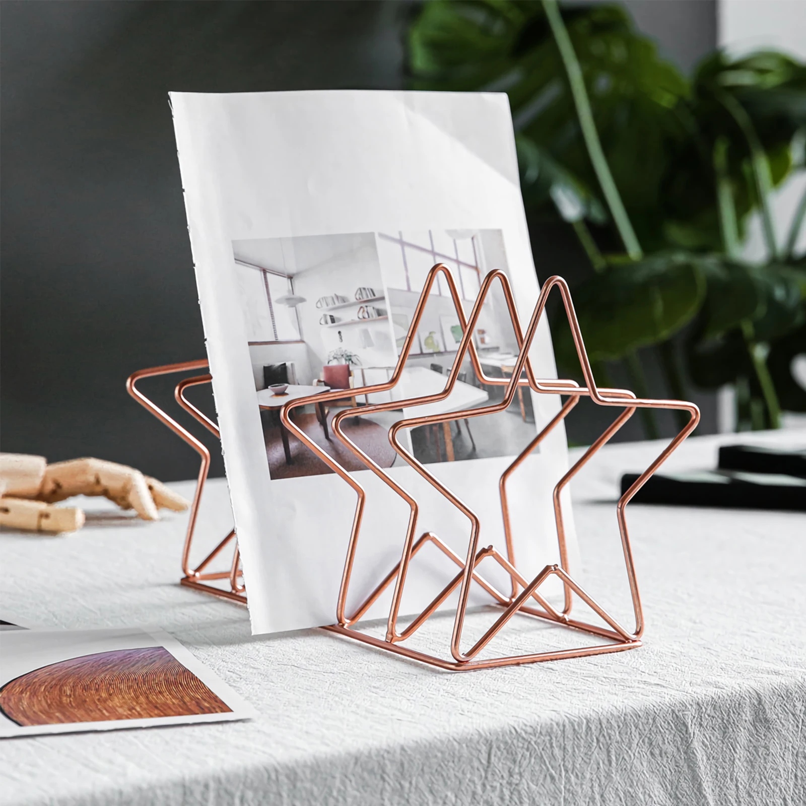 

Metal Five-pointed Star Ornament Office Decor Book Organizer Rack Magazine Bookend Desktop Shelf Holder Holding Decoration