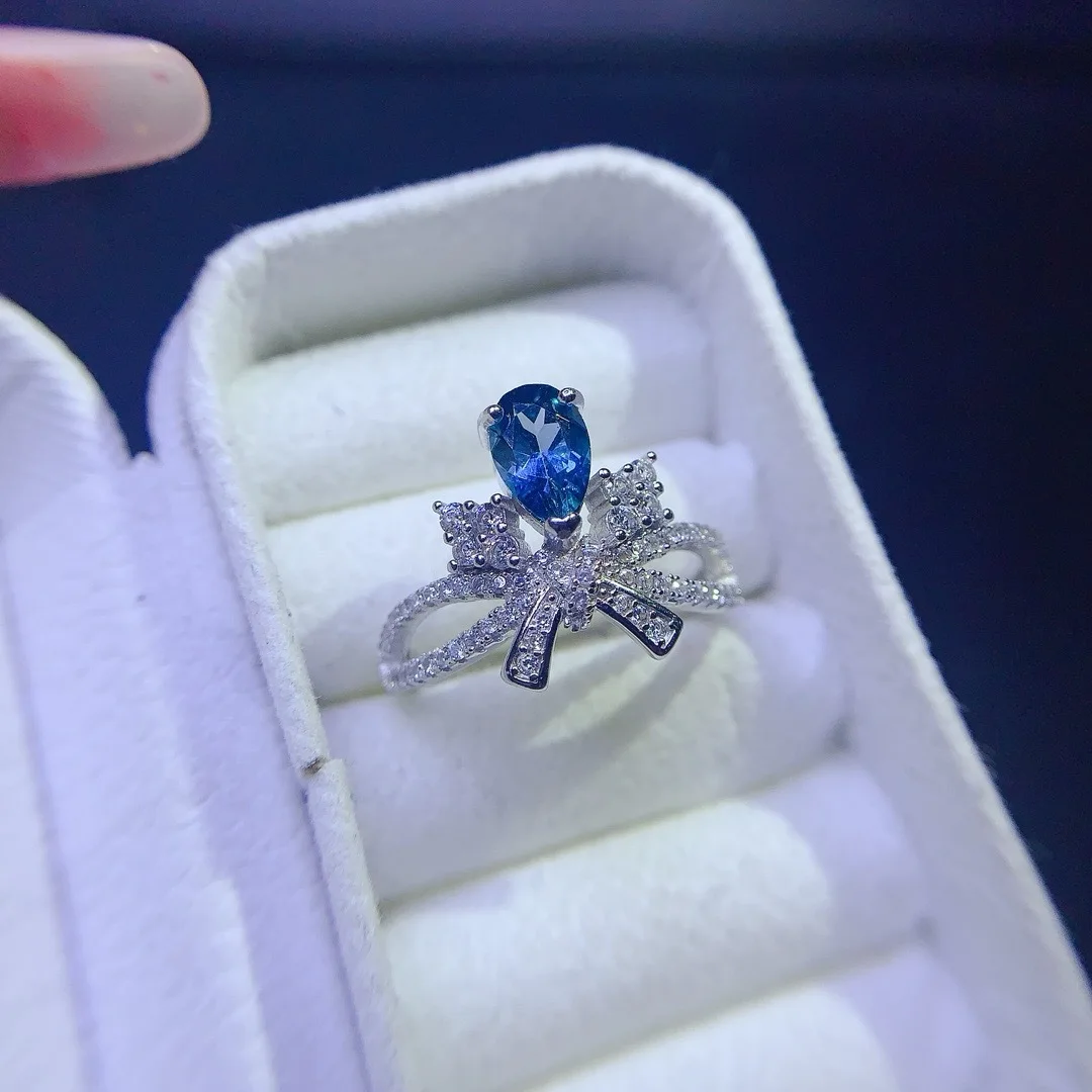 

Show Beautiful Temperament Exquisite S925 Pure Silver Topaz Ring Features A Fashionable and Niche Design
