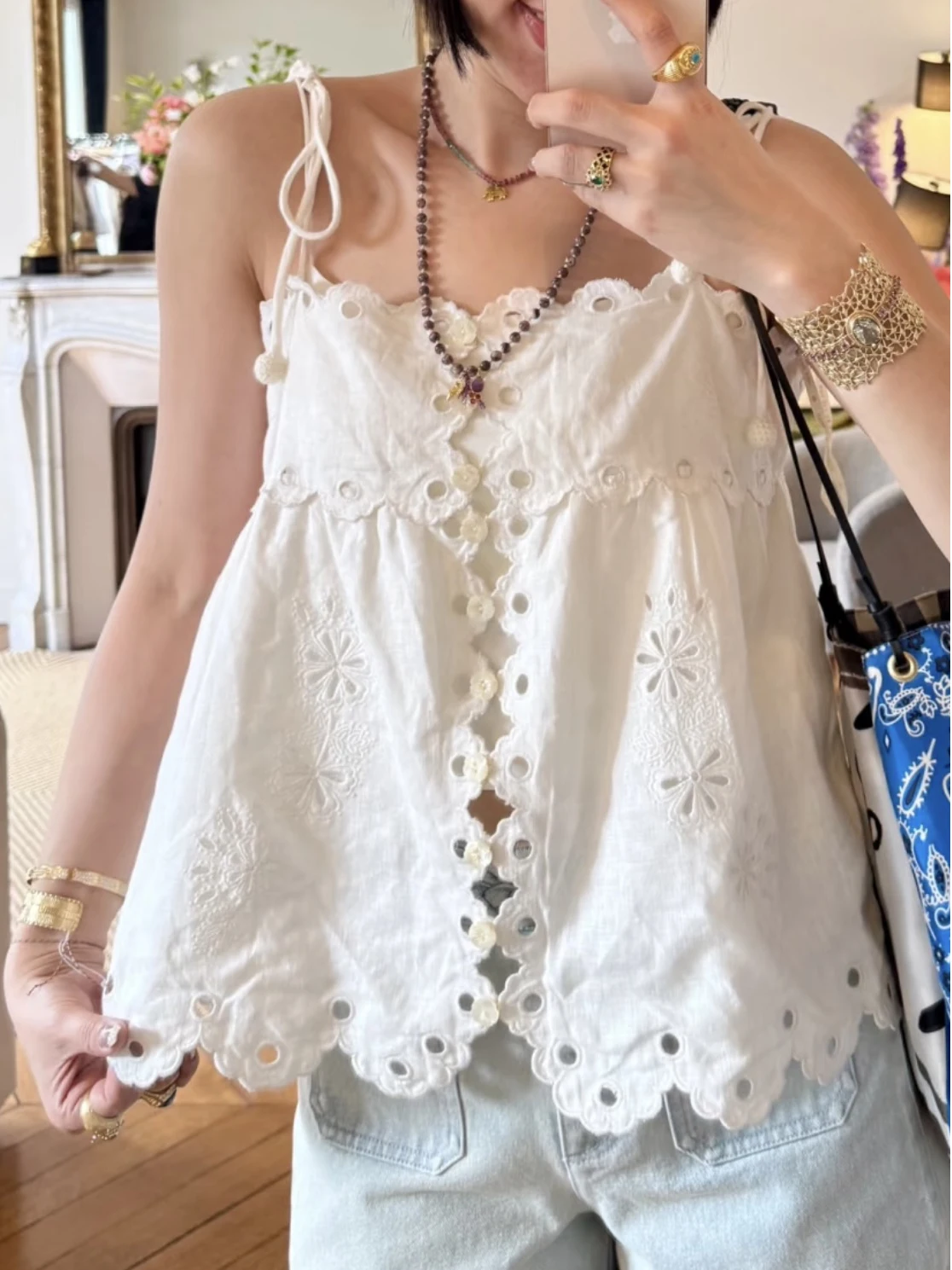 

Heavy Embroidery Hollow Floral Summer Vacation Style Strap Shorts Set Women's Fashion Spring Collection Two-Piece Suit Heidd