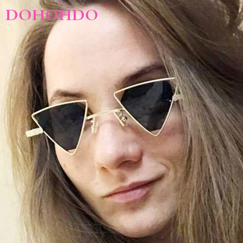 

Retro Small Frame Alloy Triangle Punk Sunglasses Men Hollow Eyewear Trendy Gothic Sunglasses For Women Metal Frame Shades UV400