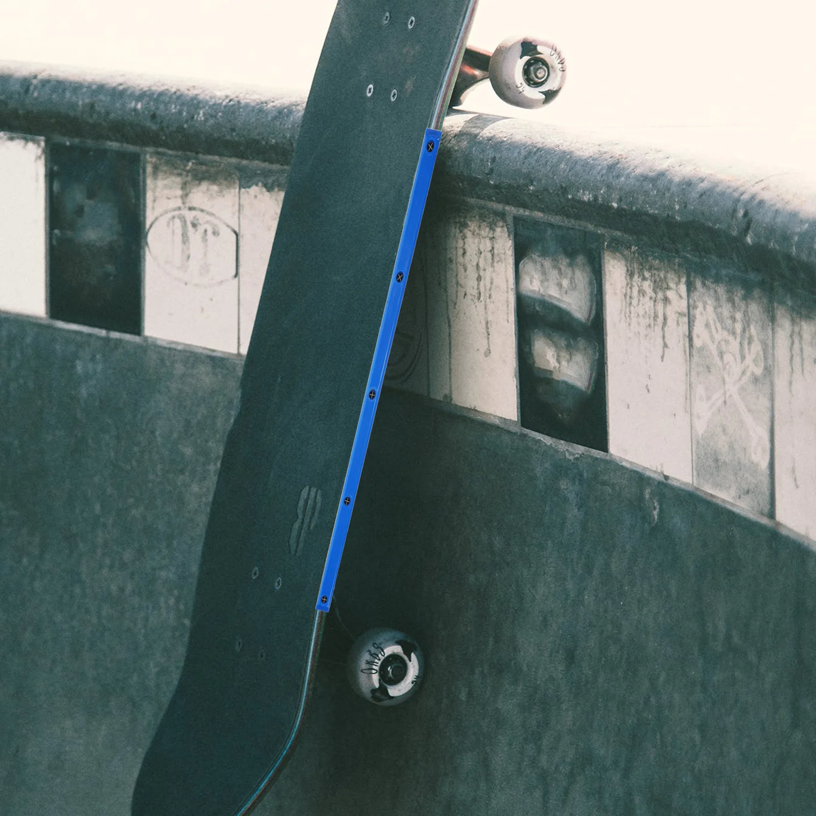 2 قطعة قضبان لوح التزلج المضادة للتصادم مادة بوم ملحقات Longboard المتينة قطع غيار مقاومة للاهتراء