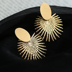 New Arrivals Stainless Steel Irregular Heart Stud Earrings for Women Vintage Heart Thorn Luxury Jewelry Gifts for Ladies 1Pair