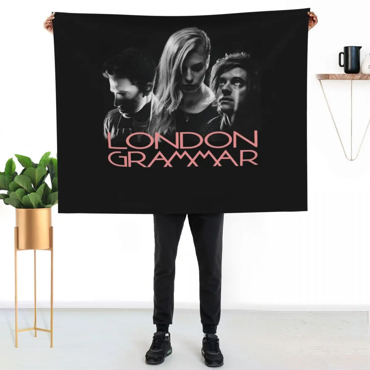 London Grammar Band Logo Singer Music Classic T-Shirt.png Throw Blanket Heavy Blankets For Baby Plaid on the sofa Cute Blankets