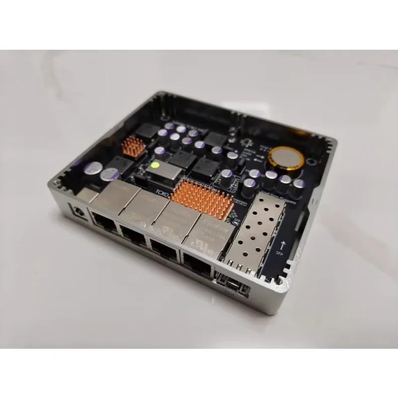AIKAID Yaoguang TCXO HiFi Switch 4-Port Full Gigabit with SFP Slot Supports Optical & Electrical Audio Network Noise Reduction