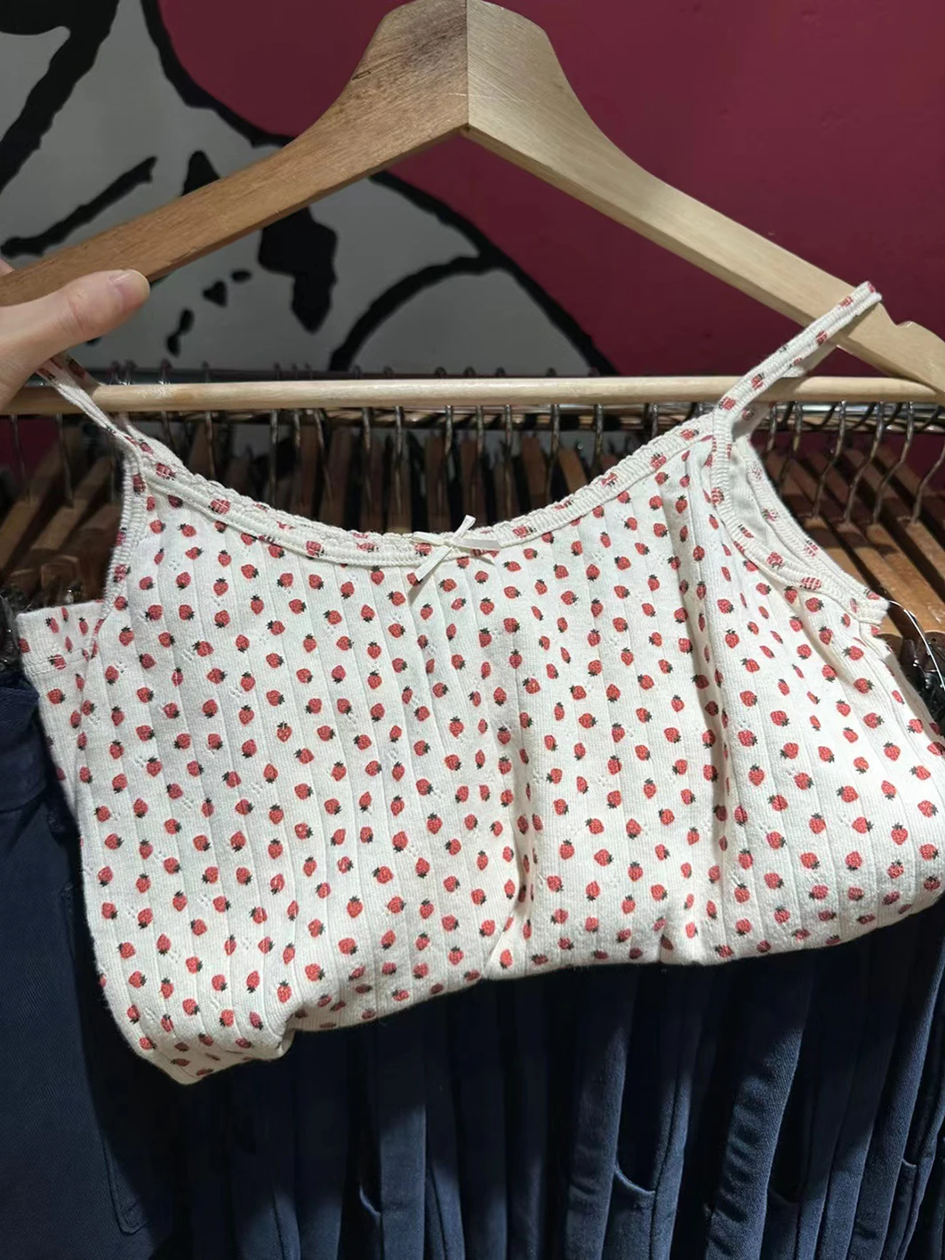 Strawberry Print Eyelet Sweet Tank Top For Woman Summer Sleeveless Bow Slim Vest Y2k Casual Cute Preppy Style Cotton Crop Tops