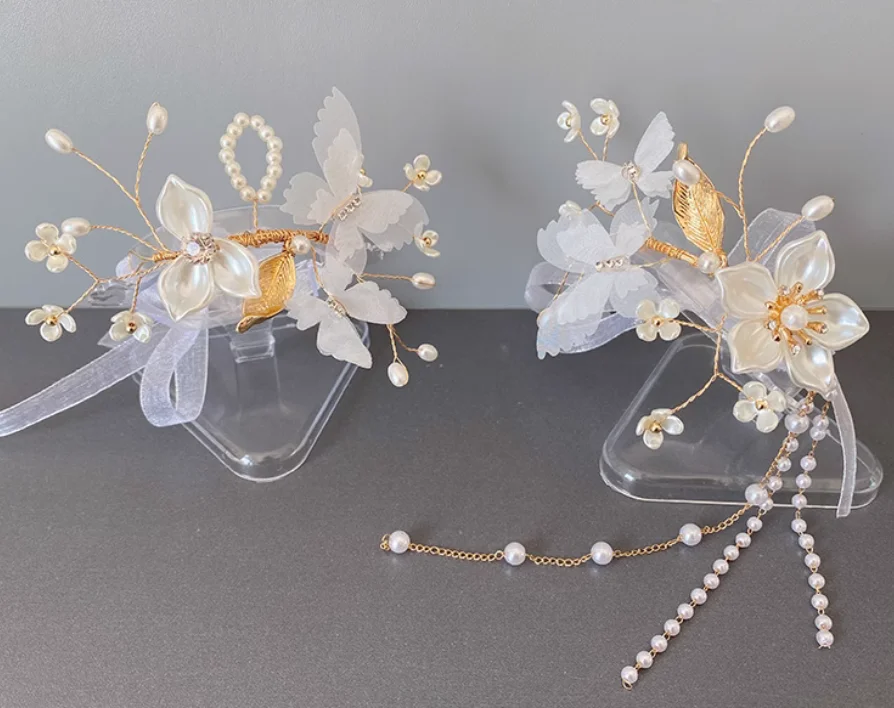 Yarn Butterfly Bride Wedding Hand Flower White Lotus Bridesmaid Sisters Pearl Fringed Wrist Flower