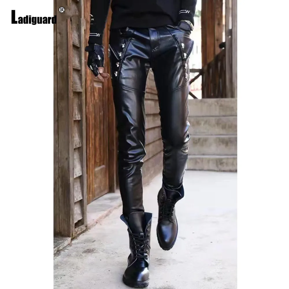 

2025 Mens Fashion Zipper Rivets PU Leather Pants Sexy Club Dance Pants Men's Glossy Faux Leather Slim Motorcycle Trousers New
