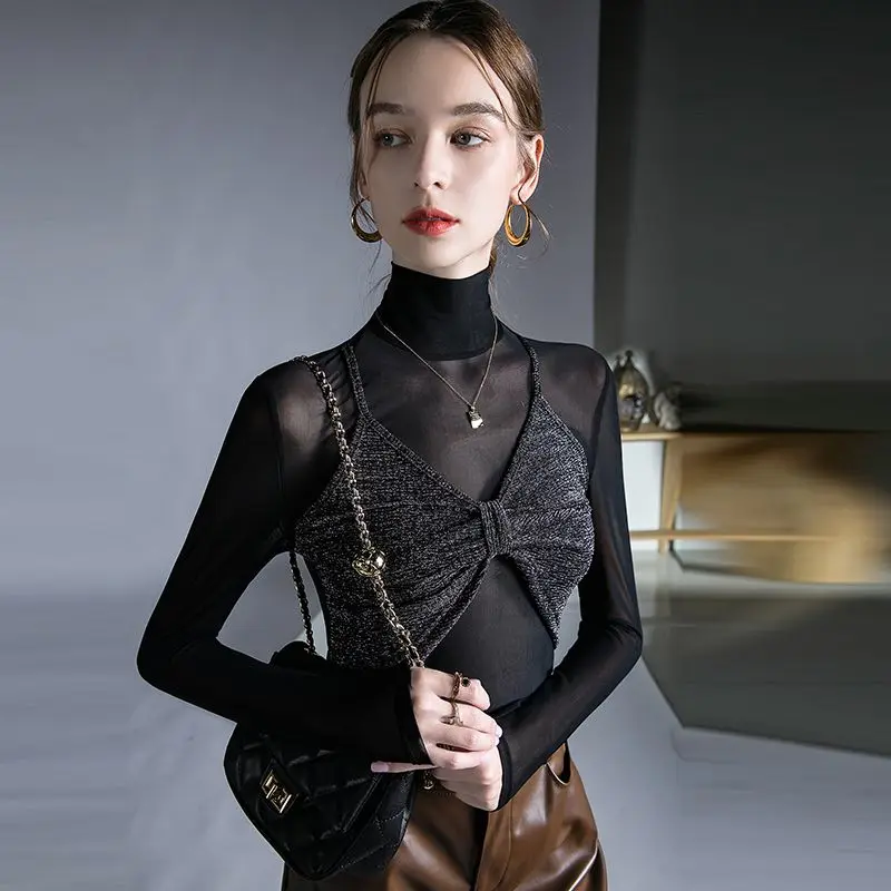 Niche อินเทรนด์ออกแบบปลอมเสื้อสองชิ้นในฤดูใบไม้ผลิใหม่เซ็กซี่ตาข่ายเสื้อ SLIM FIT ภายในสําหรับผู้หญิง