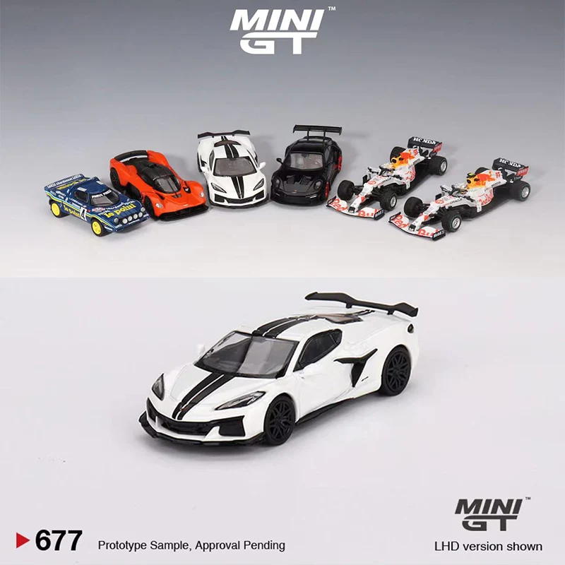 

Мини GT 1:64 модель автомобиля Corvette Z06 2023 спортивный автомобиль #677 арктический белый дисплей подарки