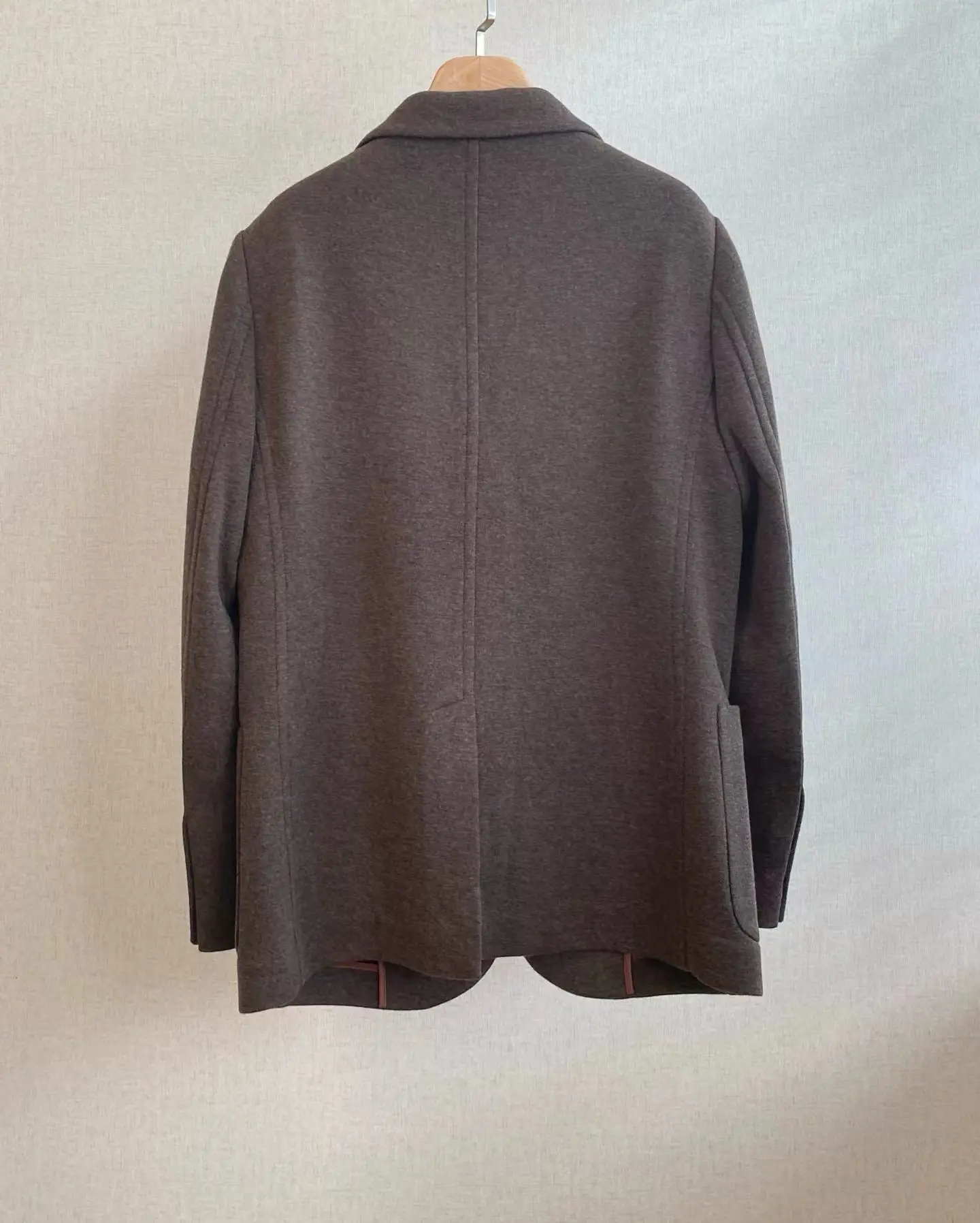 Luxury Wool‑Cashmere Blend Blazer for Women, Relaxed Fit Notched Collar Three‑Button Casual Outerwear
