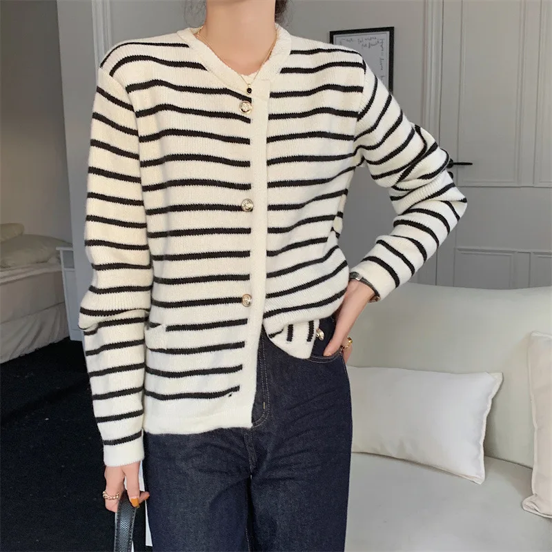 Women Spring Autumn Sweater O-neck Stripe Knitted Cardigan Fashion Long Sleeve Casual Short Tops Female Single-breasted Sweater