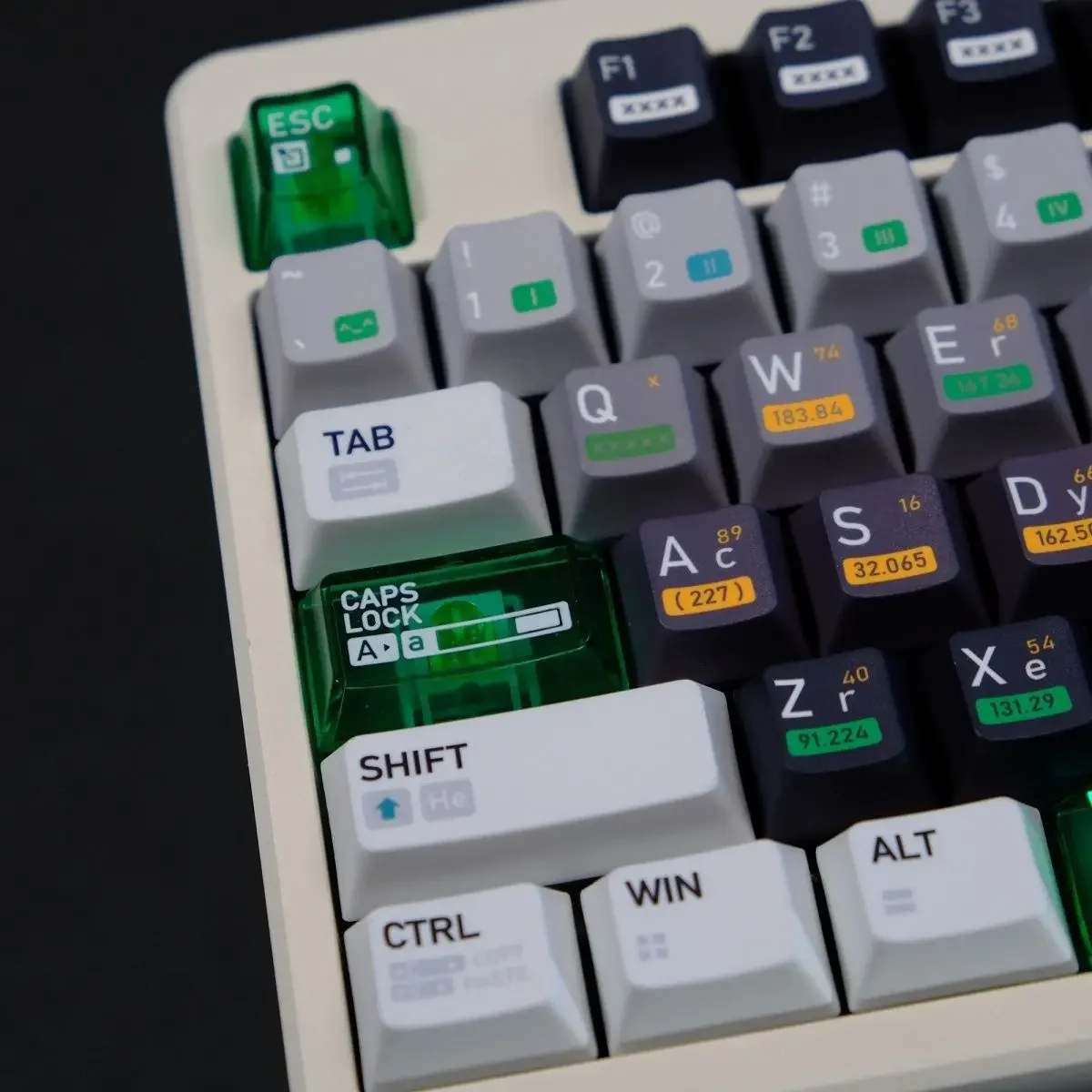 غطاء مفاتيح أصلي PBT + PC كيميائي 003 مع مكمل أخضر شفاف 173 غطاء مفاتيح #5