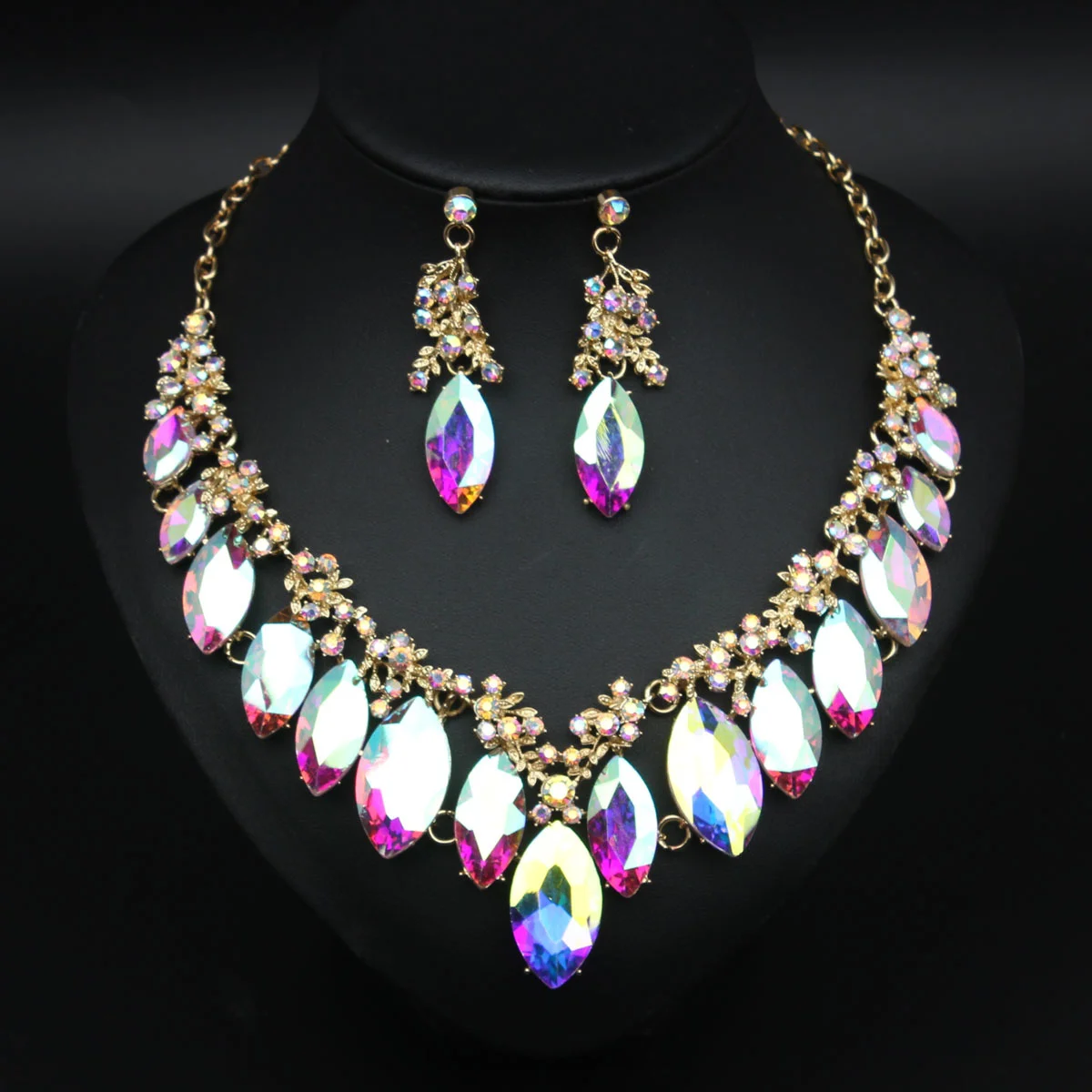 2 pieces stainless steel large gemstone necklace and earrings set. High-quality waterproof jewelry. Birthday gift