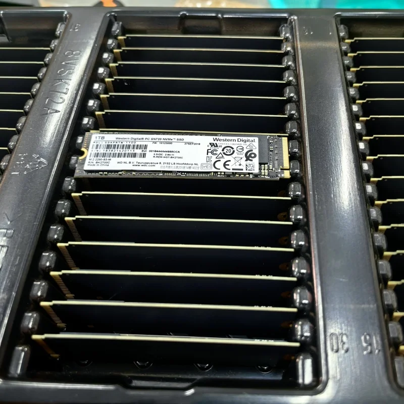 

Новый твердотельный накопитель SN720 1T, 1 шт., протокол m.2 NVMe, 1024 ГБ, размер 2280