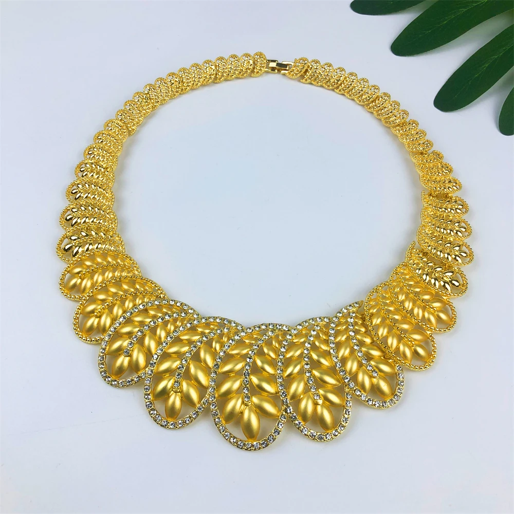 TITI Woman Jewelry Set Italian Gold Plated Big Necklace Bracelet Ring Luxury Hollow Out Round Pendant Banquet Party Favors