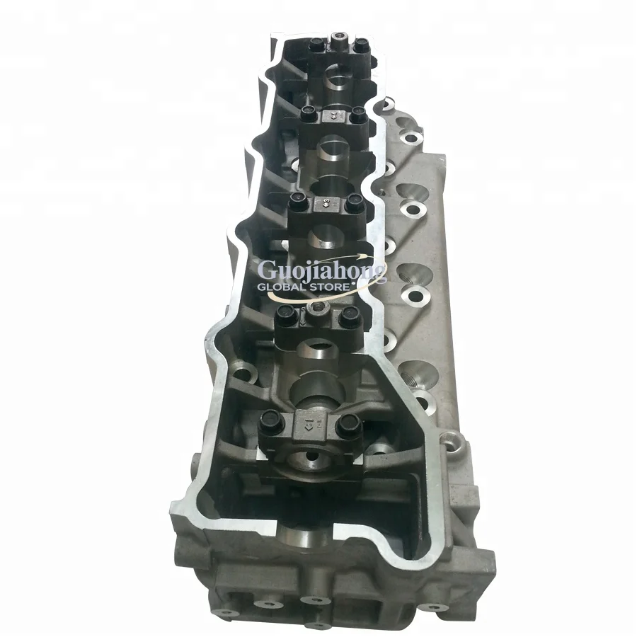 Cabeça de cilindro brandnew do motor das peças sobresselentes 4M40 da máquina escavadora de Honour Time para peças do motor