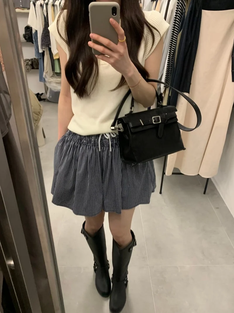 

Korean Style Casual Plaid Skirt Pants Elastic Waist Drawstring Design Summer Short Length Other Material 100%