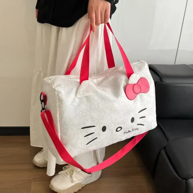 

Дорожная сумка Sanrio большой вместимости, сумка для багажа Hello Kitty, кавайная сумка через плечо, 2024, водонепроницаемая сумка на плечо, сумка для хранения, фитнес-сумка