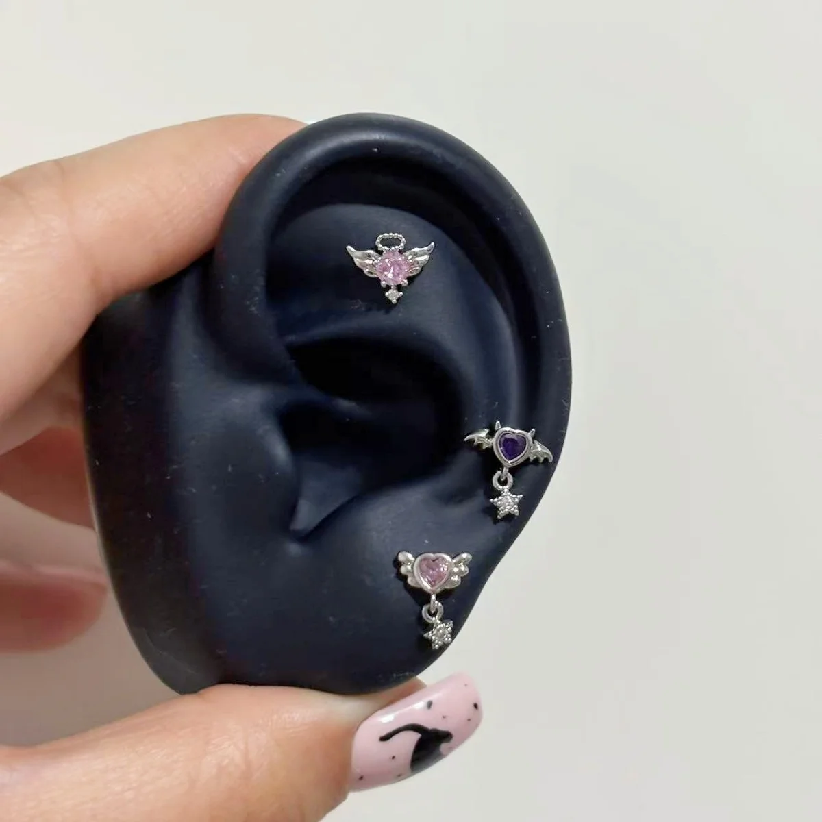 1pcs Bling Zircon Angel&Demon Ear Bone Nail For Women Inoxidable Stainless Steel Wings Y2K Jewelry Cartilage Piercing Accessory