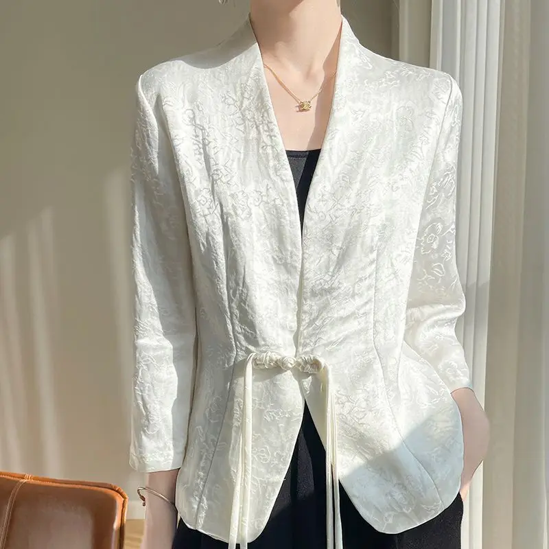 Véritable armoire retrait étiquette mûrier soie costume sept-quarts manches nouveau un bouton tempérament Jacquard soie costume veste WF