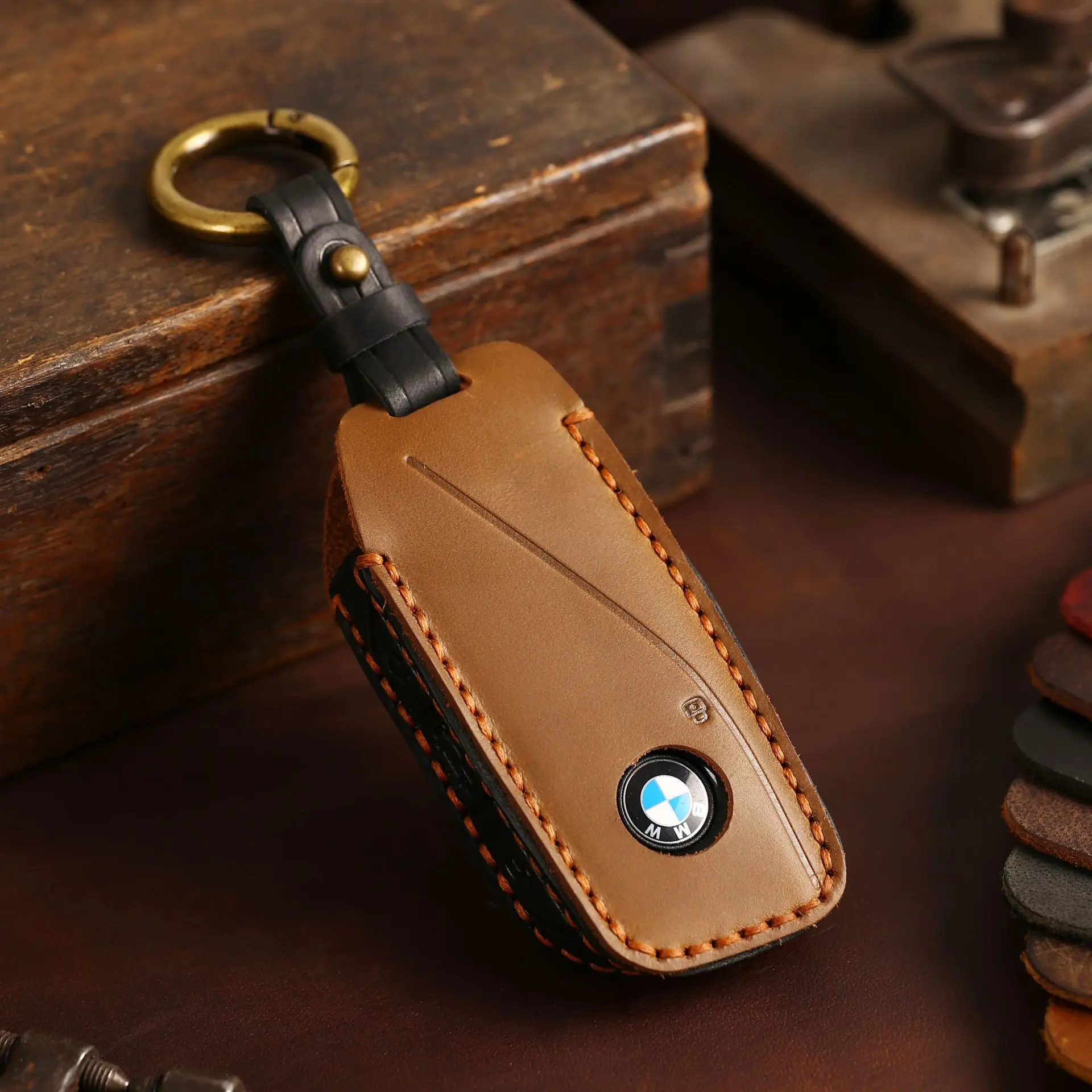

Suitable for 2024 BMW X7 Car Key Case Genuine Leather Key Bag Special Cowhide Protective Cover High-End Feel