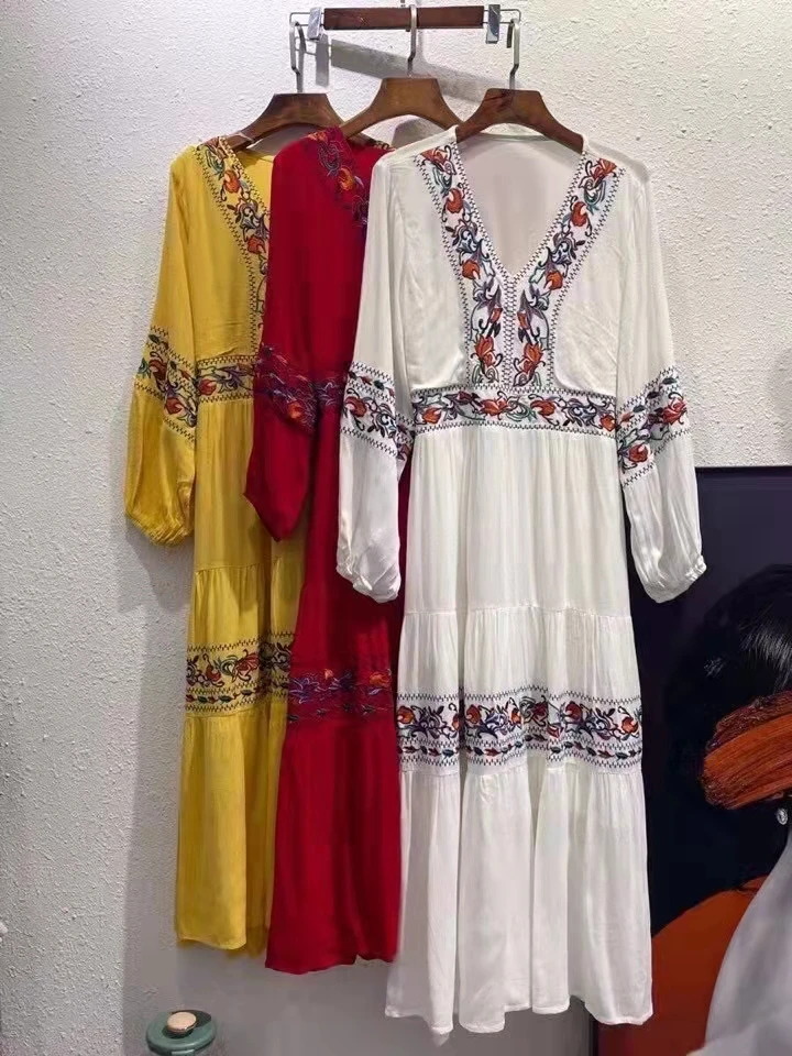 

High Quality New Summer Dress 2022 Fashion Style Women Sexy V-Neck Exquisite Embroidery Long Sleeve Mid-Calf White Yellow Dress