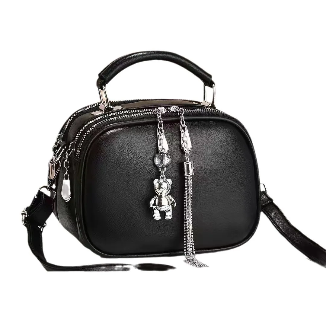 

Trendy Small Square Handbag for Women, New Fashionable Soft Leather Crossbody Bag for Girls with Wide Shoulder Strap.