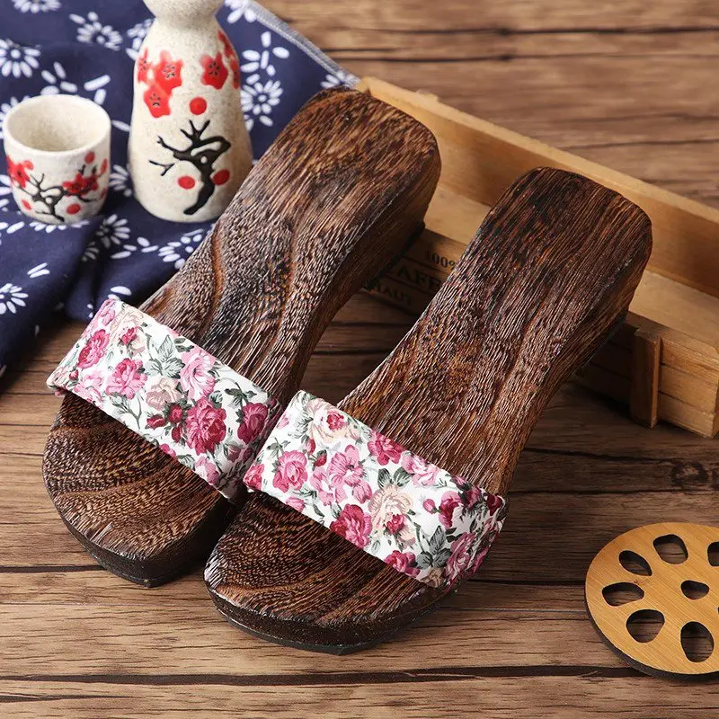 Anime Traditionelle Geta Clogs Cosplay Schuhe Neuheit Sommer Holz Sandalen Frauen Indoor Rutschfeste Hausschuhe