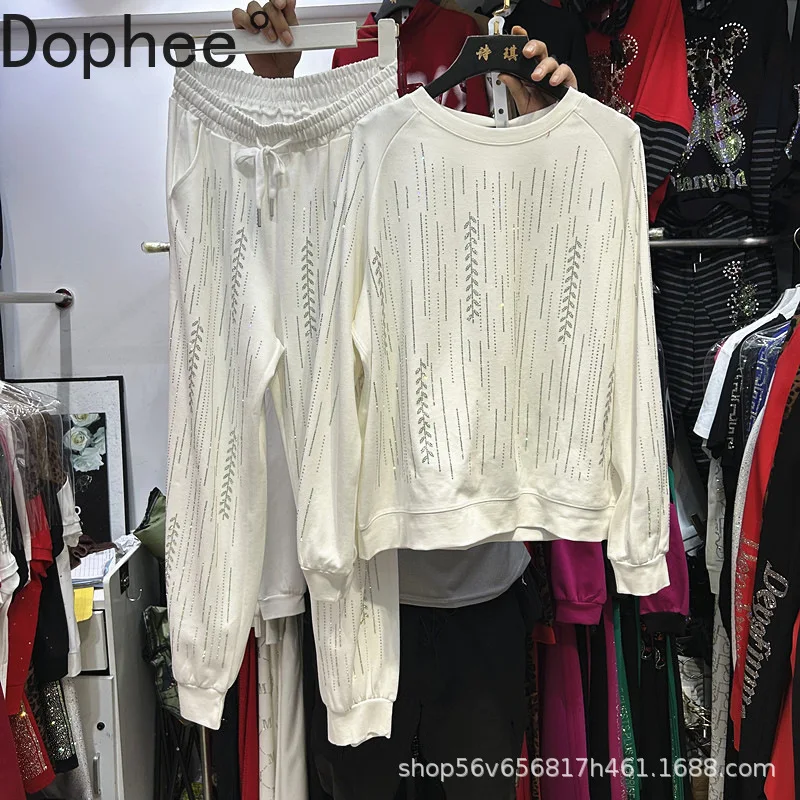 

Новинка 2025 года, осенний женский комплект из двух предметов, блестящий пуловер с длинными рукавами и длинными рукавами, толстовка с капюшоном, топ + шаровары на эластичной талии на шнурке