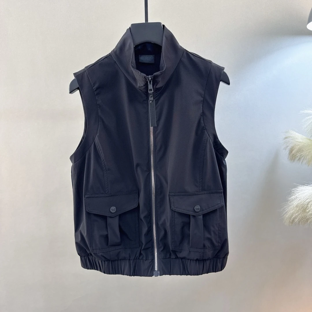 Women's Golf Vest 2026 Summer New Korean Style Stand Collar Solid Color Minimalist Outdoor Sporty Utility Versatile Casual
