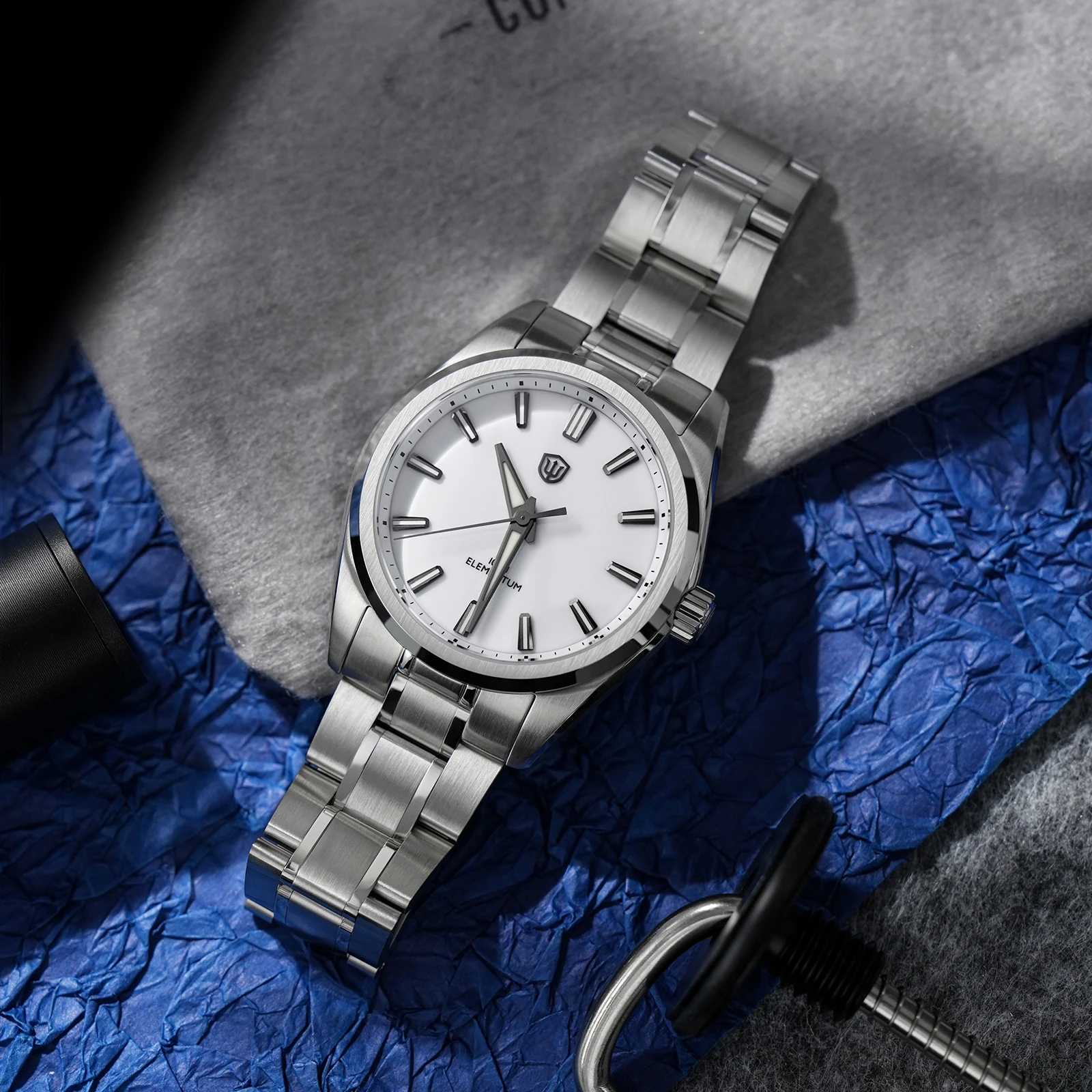 Watchdives WD0003C Quartz Watch VH31 Sweep Seconds Movement 38mm Ice Crack Dial Sapphire Luminous 100m Waterproof Men Wristwatch