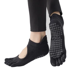 Damskie oddychające skarpetki do jogi uchwyty z antypoślizgowymi pięciopalcowymi skarpetkami do pilatesu dla kobiet Backless taniec baletowy Fitness Toe Socks