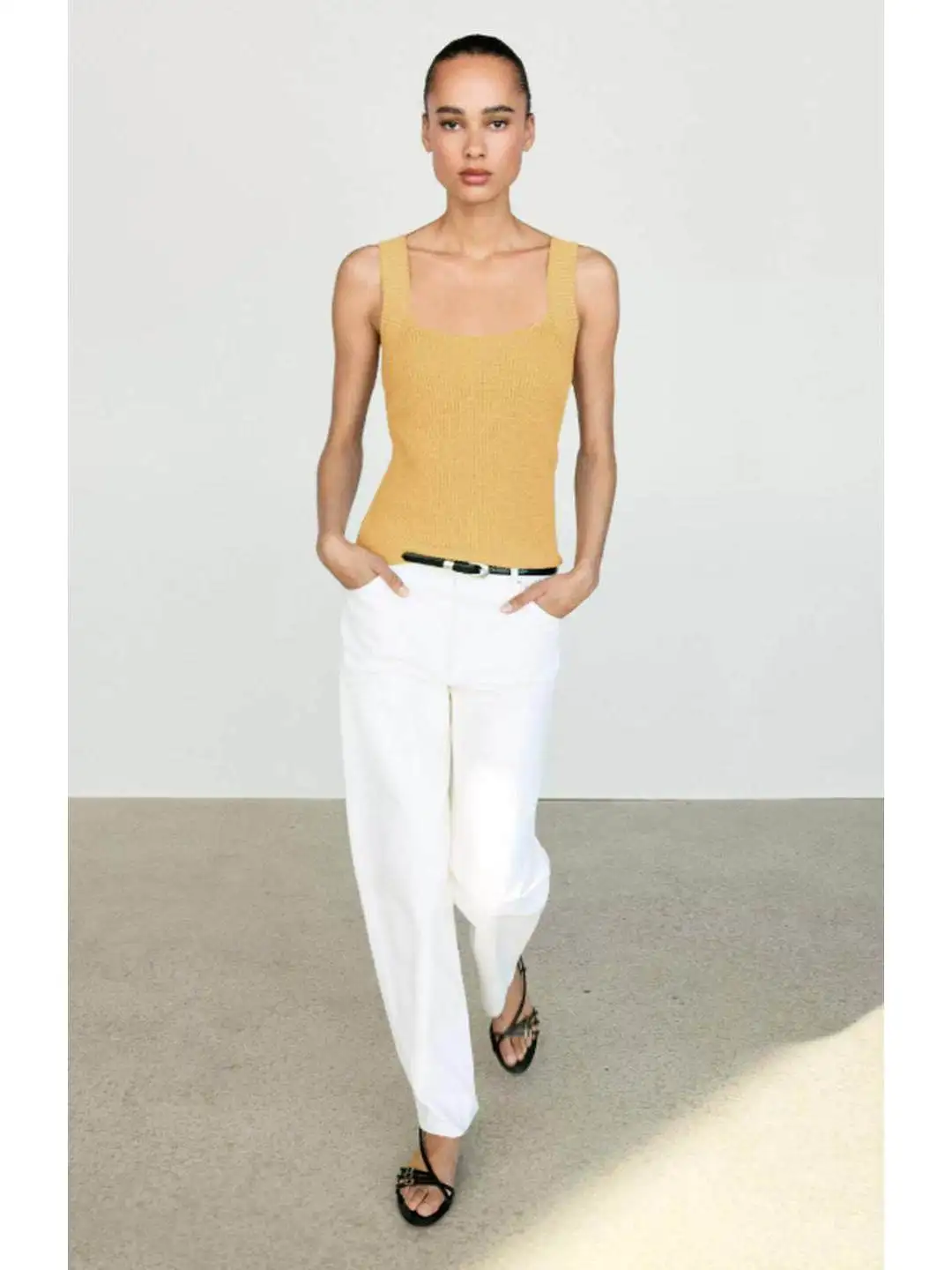 Simple Casual Basic Summer Knitted Rope Waist Vest Top Women's Fashion Polyester Fiber City Walk 3D Effect Neutral Style