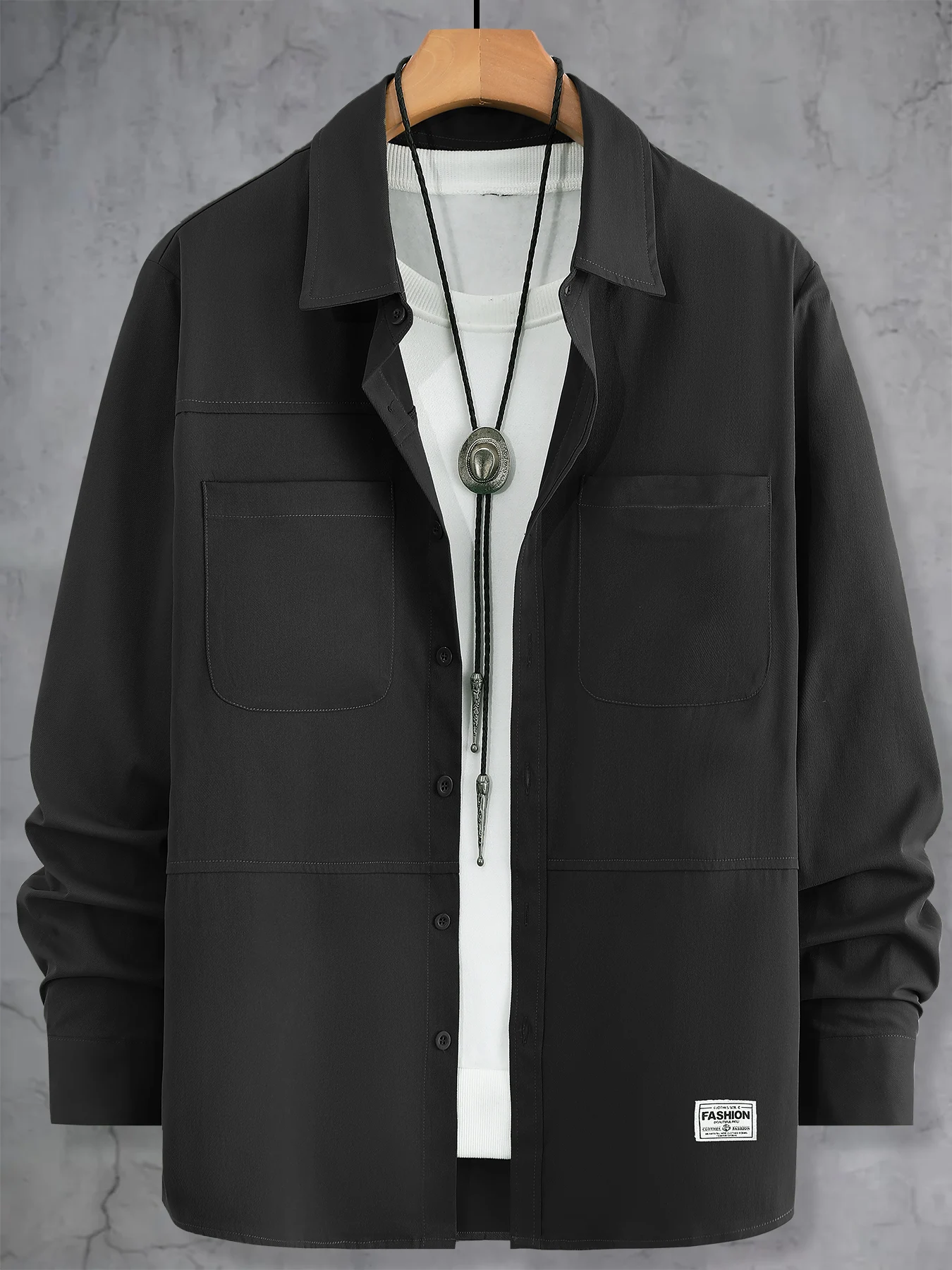 Men's Spring and Autumn Solid Black Work Shirt with Contrasting Stitching, Symmetrical Double Pockets, Turn-Down Collar, Loose Fit, Slimming Effect, Versatile for Daily Wear and Layering, Casual Top